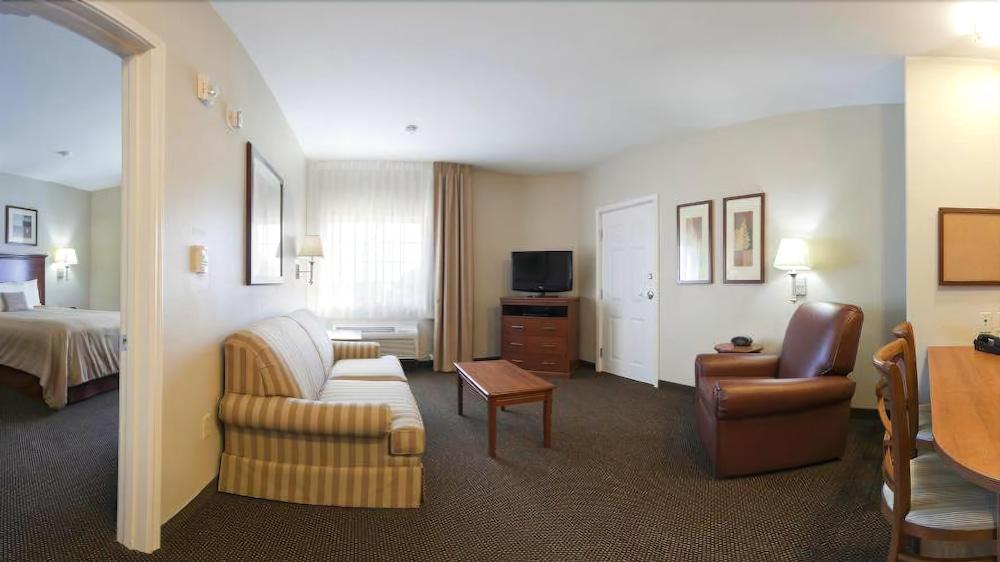 Candlewood Suites Deer Park By Ihg Dış mekan fotoğraf