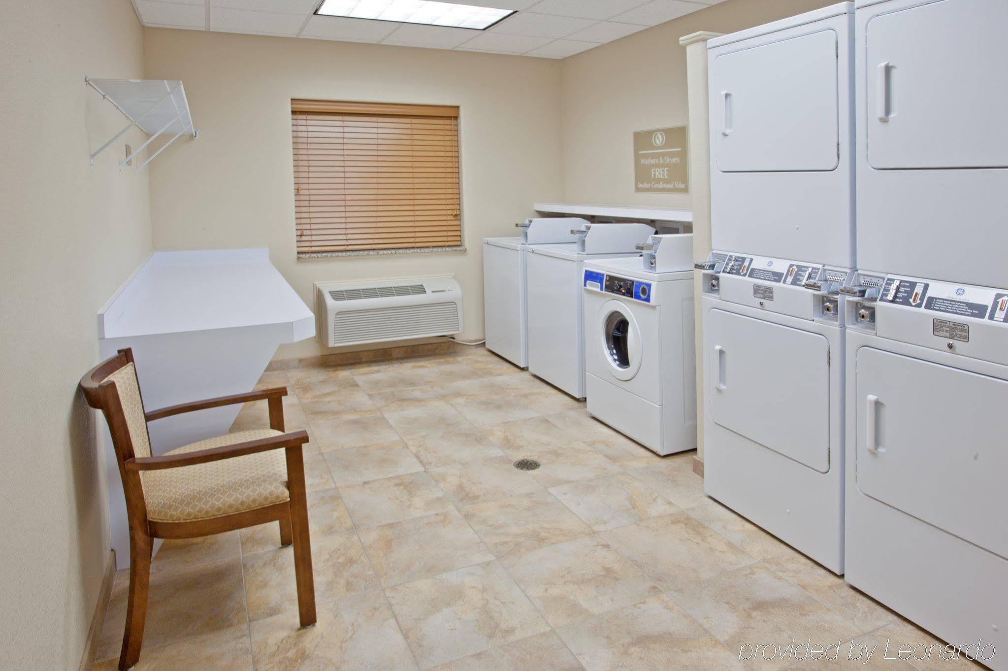 Candlewood Suites Deer Park By Ihg Dış mekan fotoğraf