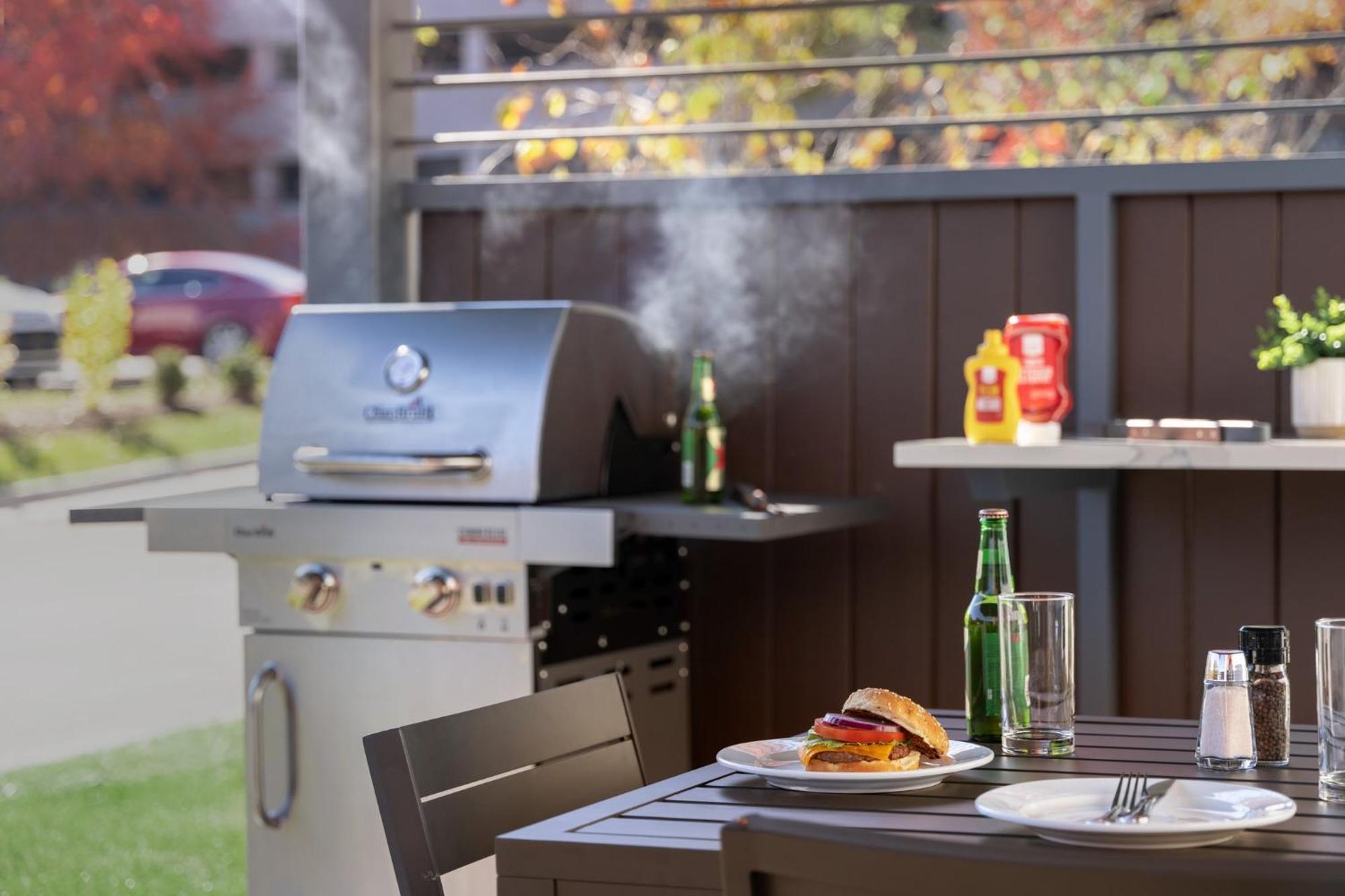 Candlewood Suites Deer Park By Ihg Dış mekan fotoğraf