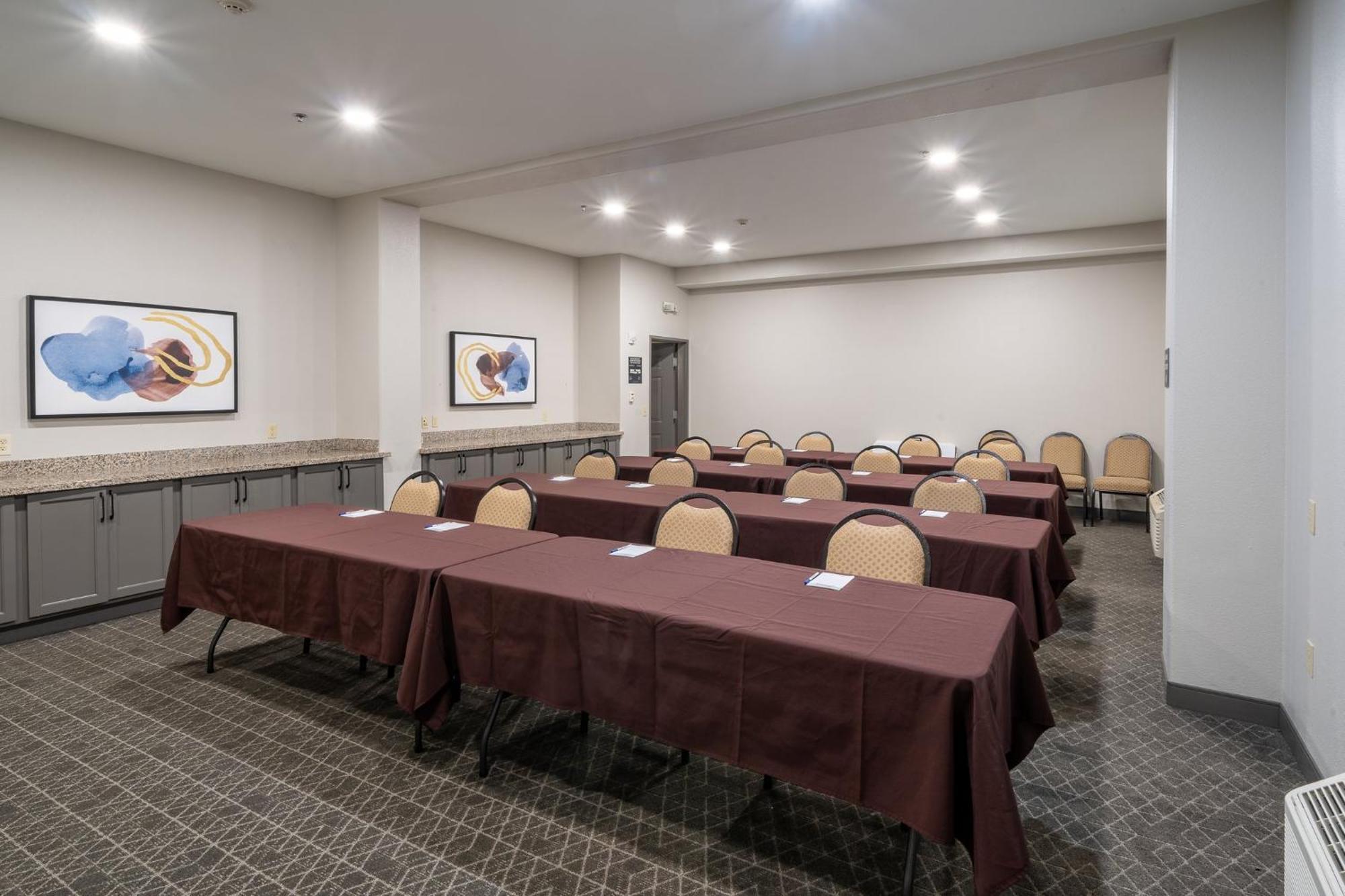 Candlewood Suites Deer Park By Ihg Dış mekan fotoğraf