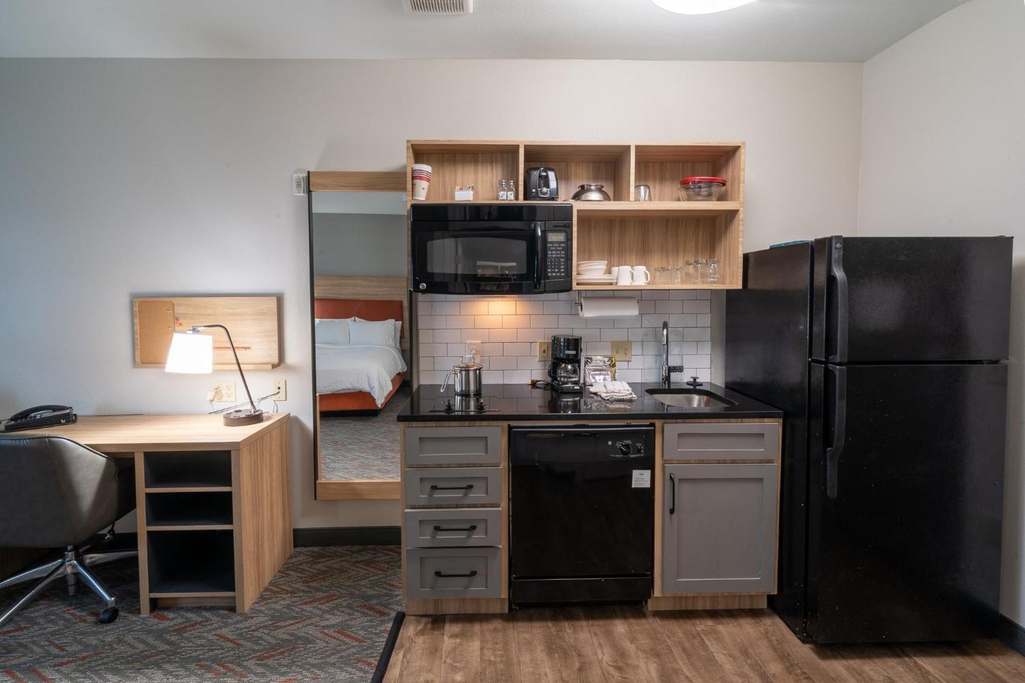 Candlewood Suites Deer Park By Ihg Dış mekan fotoğraf