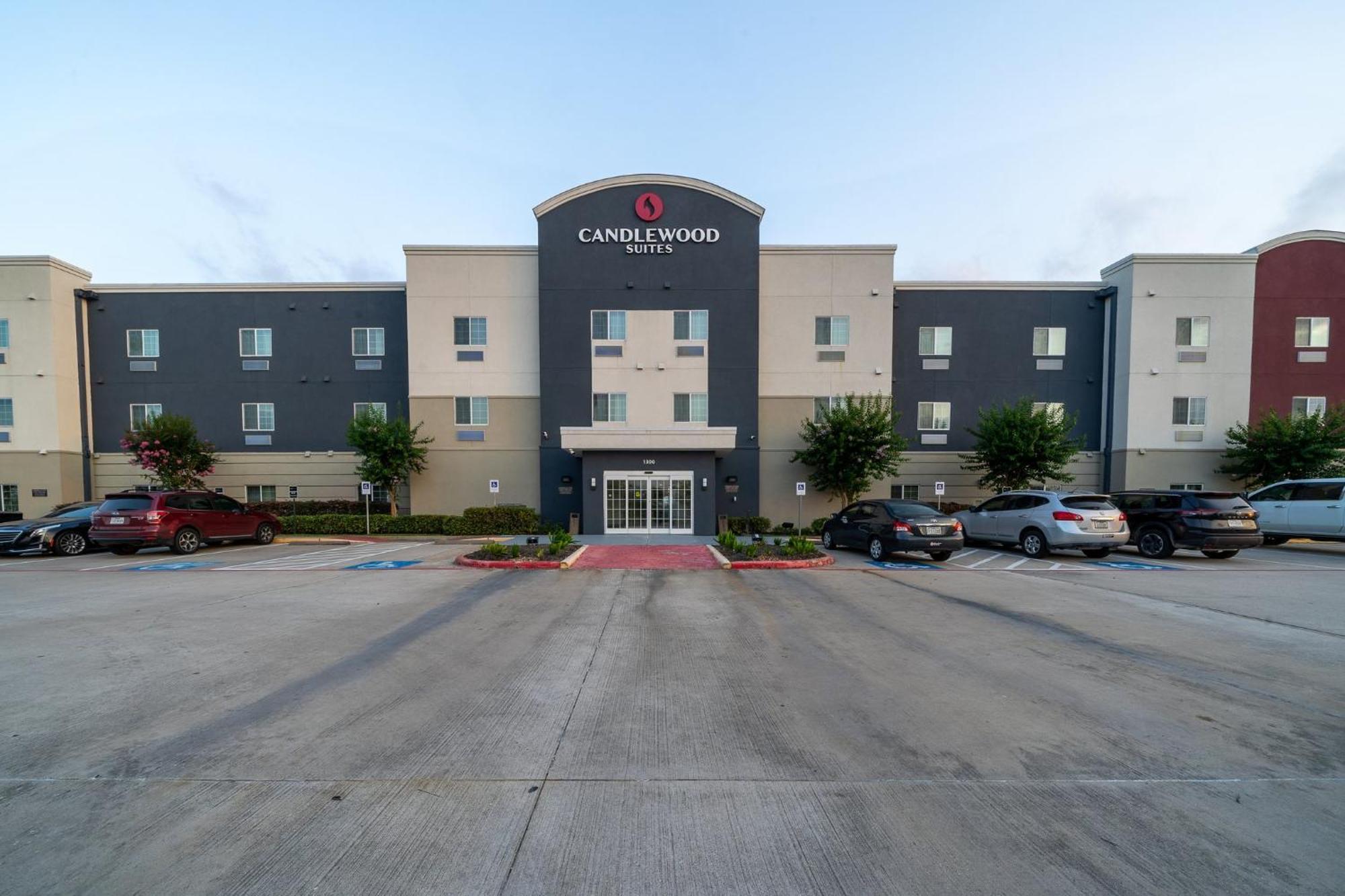 Candlewood Suites Deer Park By Ihg Dış mekan fotoğraf